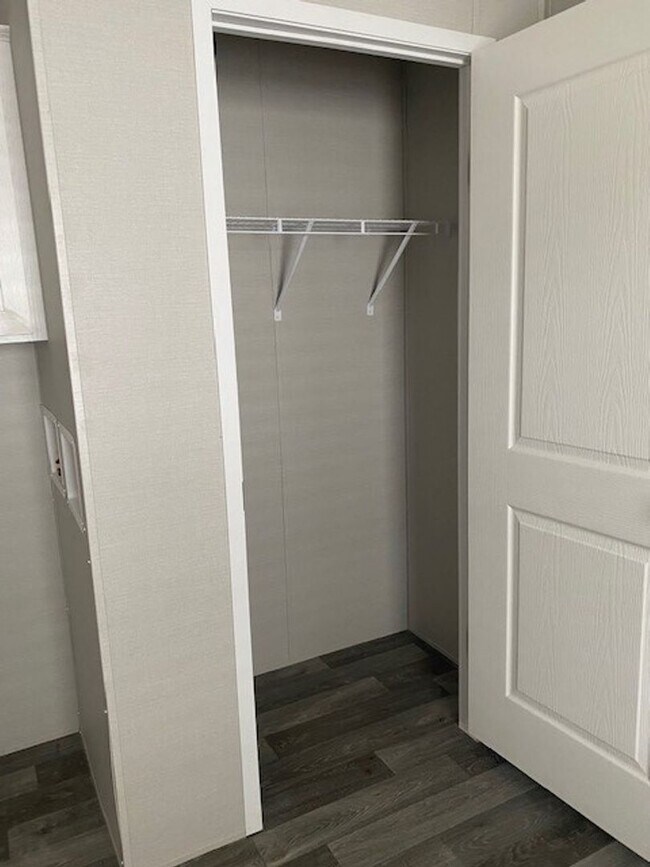 Foto del edificio - New 1 Bedroom 1 bathroom