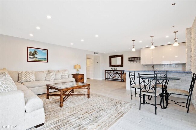Foto del edificio - 2 br, 2 bath Condo - 1160 Hillsboro Mile A...