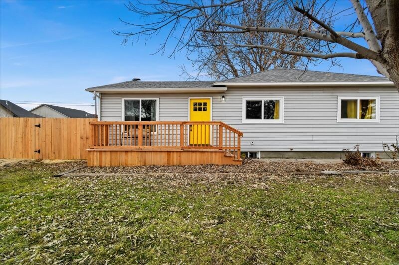 Foto principal - 317 W Ash St