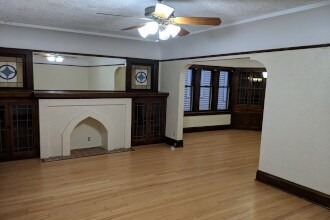 Foto del edificio - 2559-2561 N 52nd St
