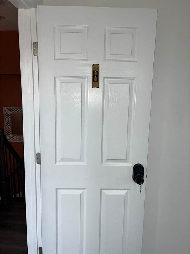 Foto del edificio - 2827 E 5th Ave