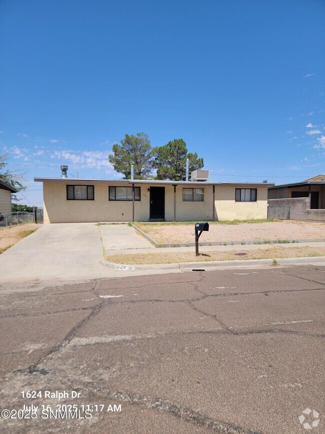 1624 Ralph Dr