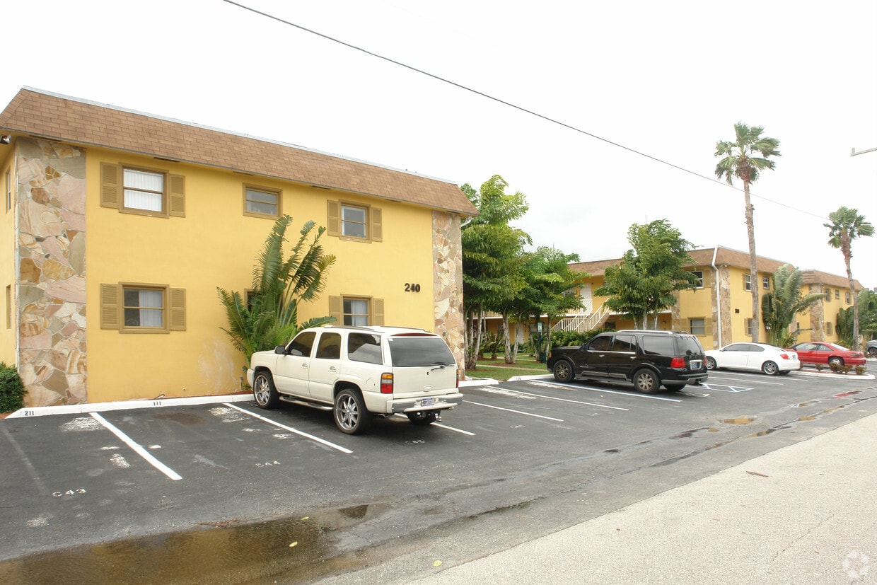 Primary Photo - Poulos Village Apartments