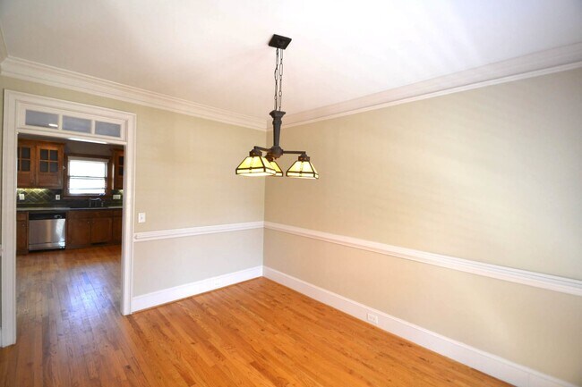 Foto del edificio - 1876 Timberwood Trce