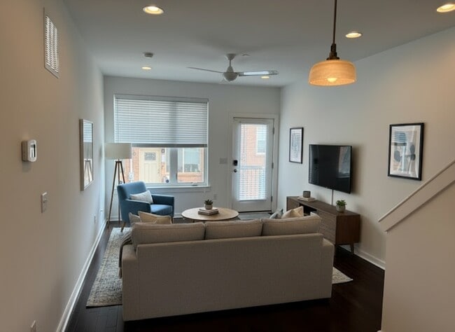 Photo - 2410 E Harold St Townhome