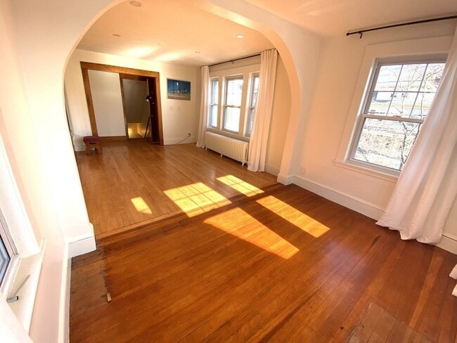 Building Photo - 36 Wolcott St