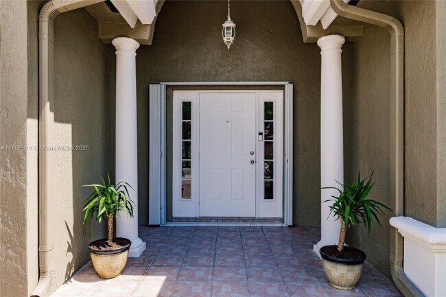 Building Photo - 13017 SW 143rd Terrace