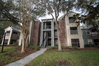 Building Photo - 5028 Park Central Dr