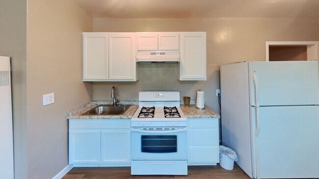 Building Photo - Spacious 2 Bedroom 1 Bath ADU in San Berna...