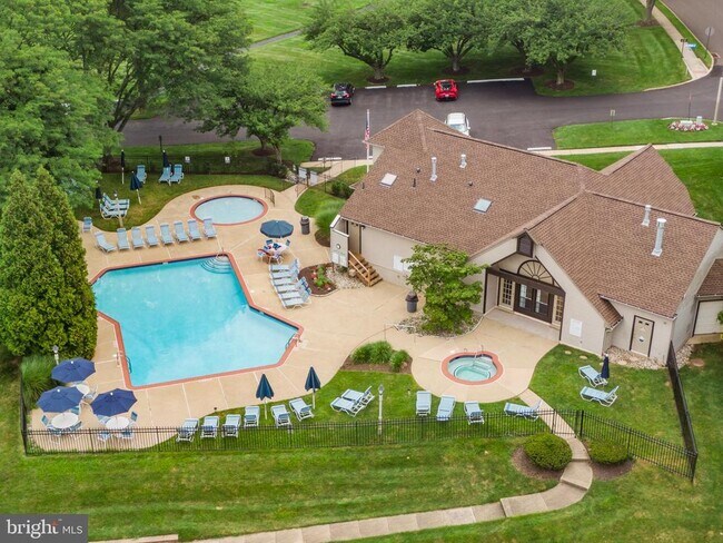 Building Photo - 301 SASSAFRAS Ct