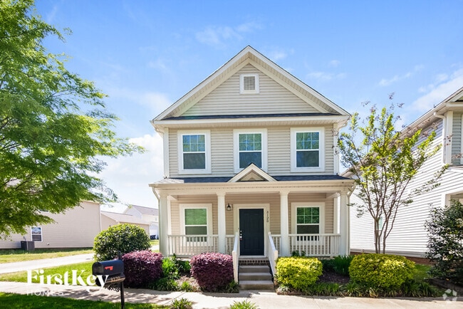 Building Photo - 8120 Dumphries Dr