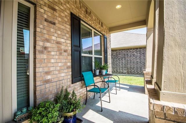 Foto del edificio - 5208 Boardwalk Dr