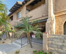 Building Photo - 291 E Mel Ave