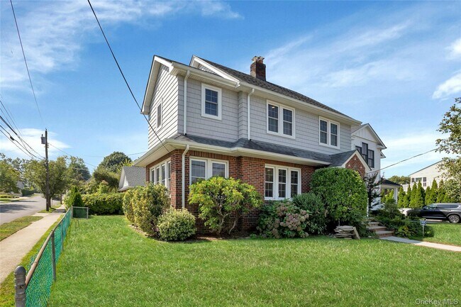 Foto del edificio - 92 Hillside Ave