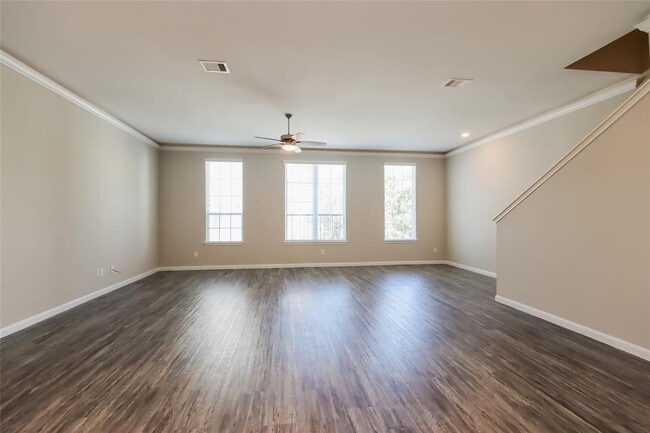 Building Photo - 4626 Regent Manor Dr