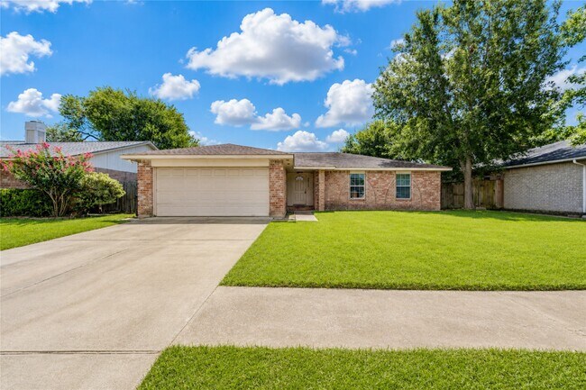 Foto del edificio - 9915 Towne Tower Ln