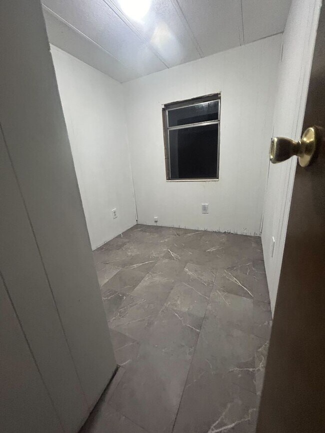 Foto del edificio - 4723 Williston Rd
