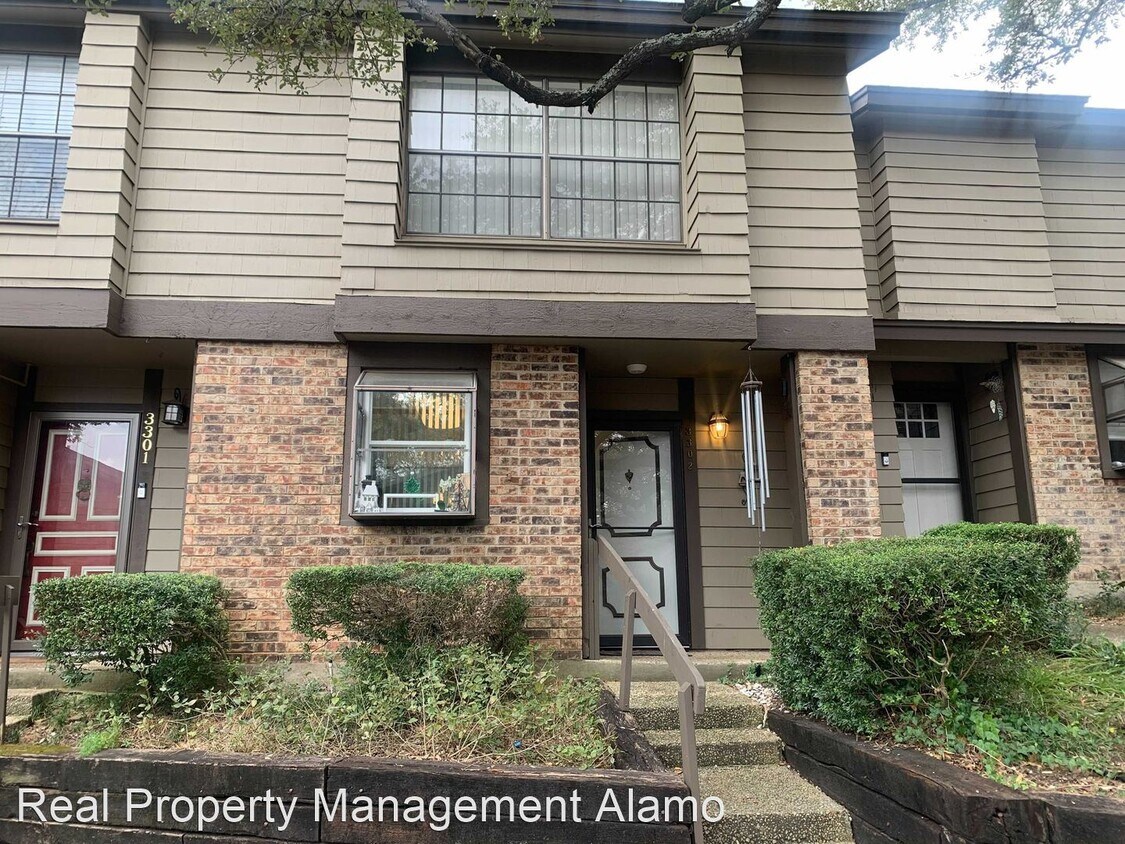 11815 Vance Jackson Rd, San Antonio, TX 78230 House for Rent in San