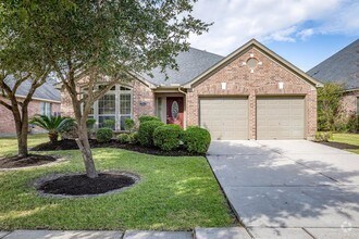 Building Photo - 13043 Sweetgum Shores Dr