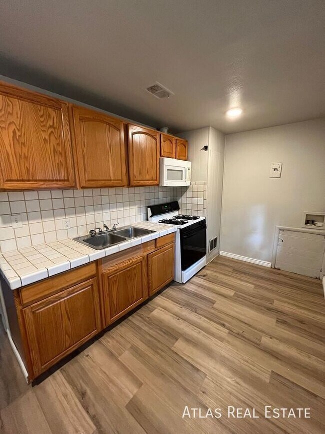 Foto del edificio - 4538 Clayton St