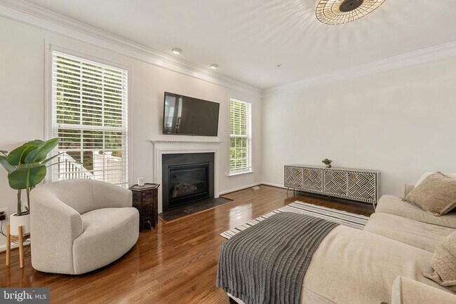 Building Photo - 406 Bricker Dr