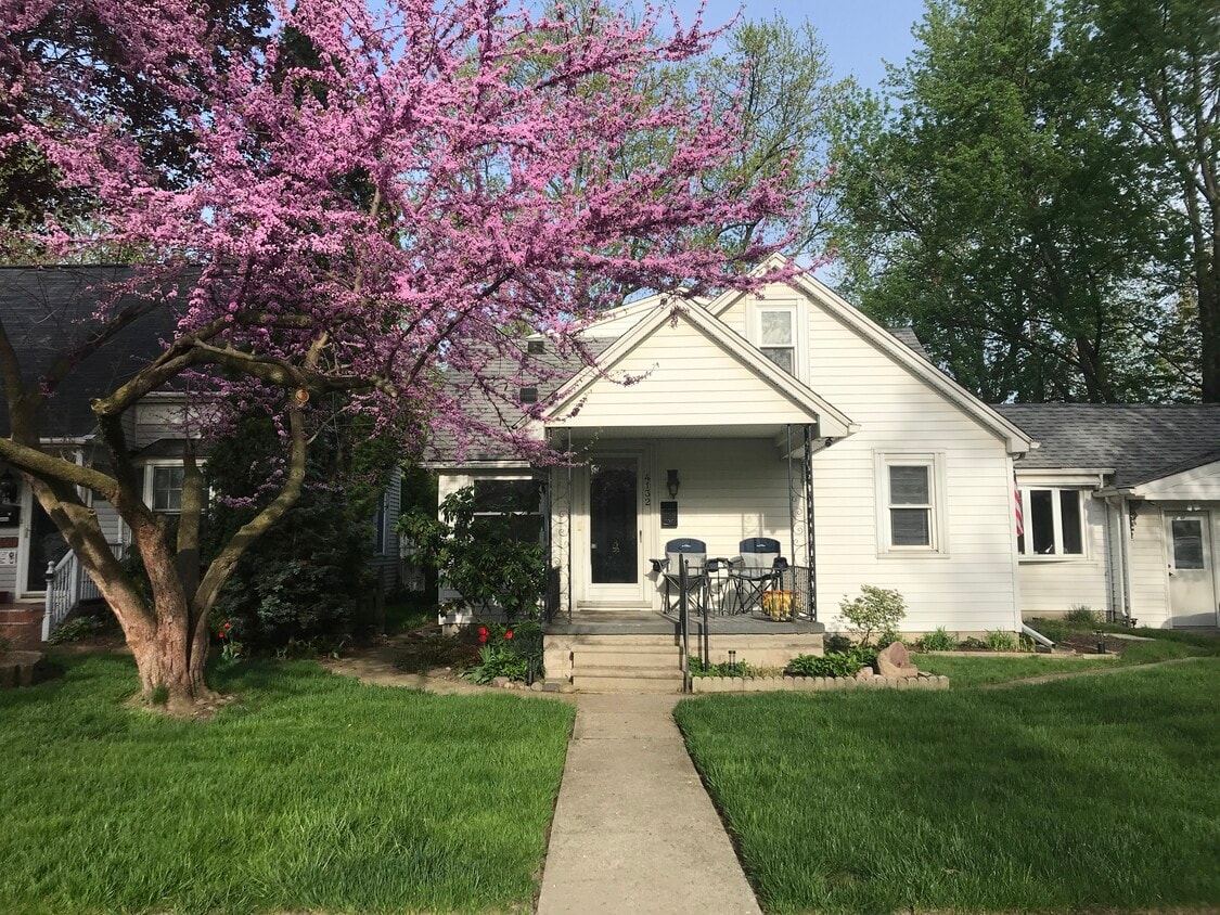 Primary Photo - 4132 Edgewood St
