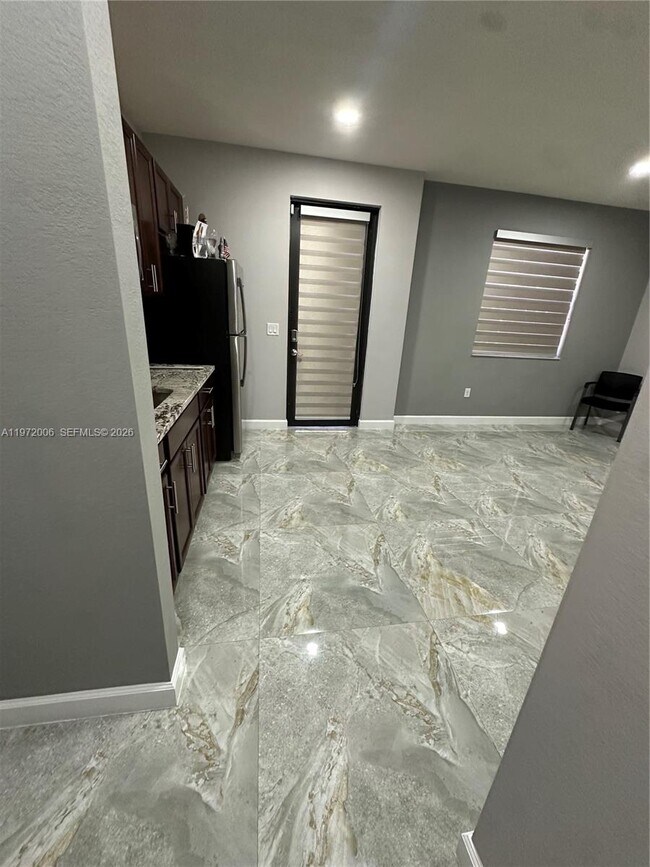 Foto del edificio - 11711 SW 251st St