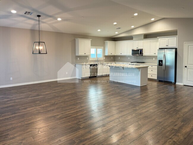 Building Photo - 34667 Windrow Rd