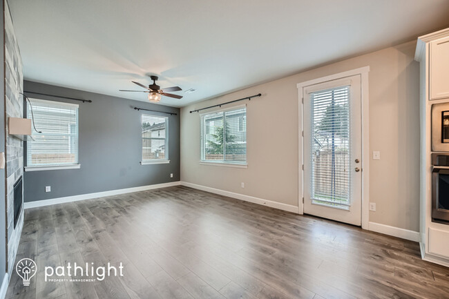 Foto del edificio - 5007 Kenrick St SE, Lacey, WA, 98503