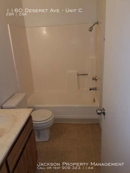 Building Photo - 1160 Deseret Ave