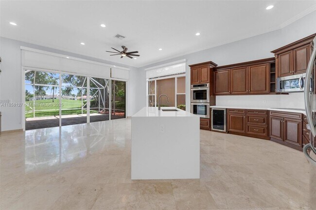 Building Photo - 2468 Bay Isle Ct