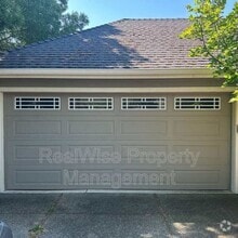 Building Photo - 115 Wagon Wheel Dr
