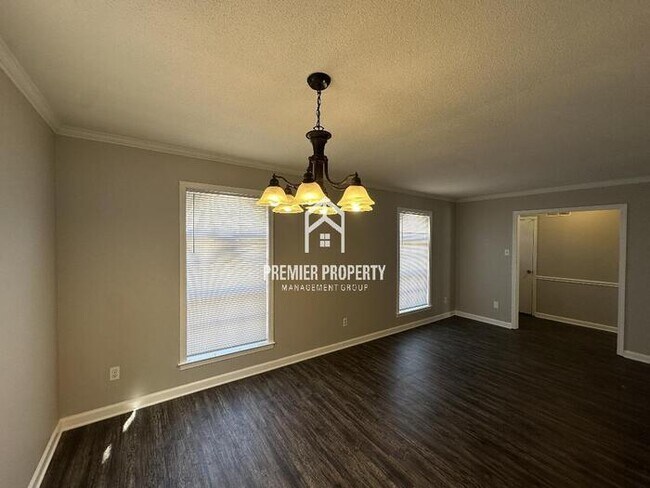 Building Photo - 5309 Scrivener Dr