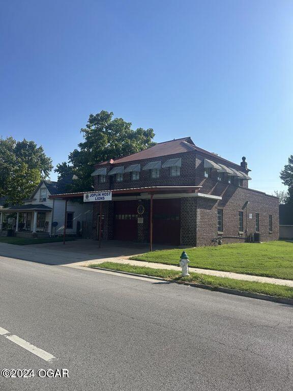 Primary Photo - 1827 S Wall Ave