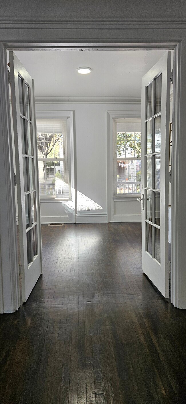 Dormitorio #3 - 262 Meigs St