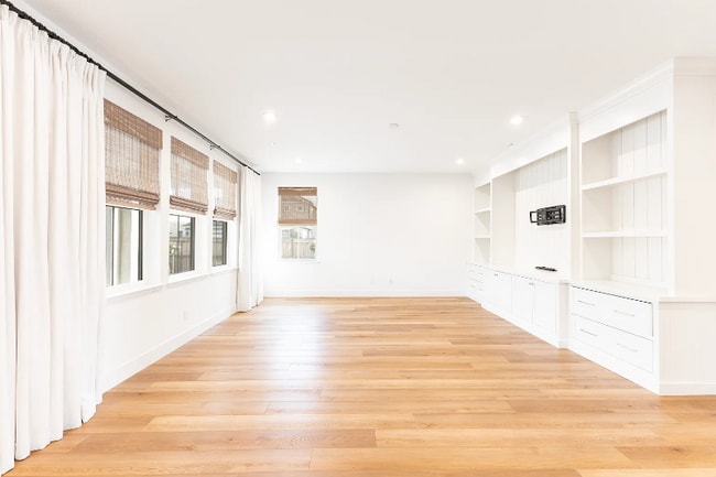 Foto del edificio - 7511 Amonde Wy