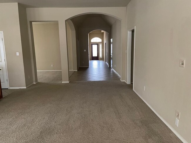 Building Photo - 3711 Windmill Creek Dr