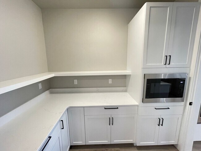 Foto del edificio - Newer Rathdrum Rancher