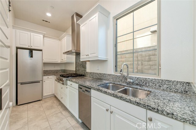 Foto del edificio - 51 Lone Mountain