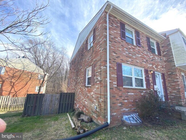 Foto del edificio - 14745 Barksdale St