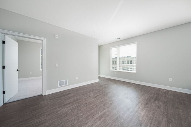 Interior Photo - The Frisbie