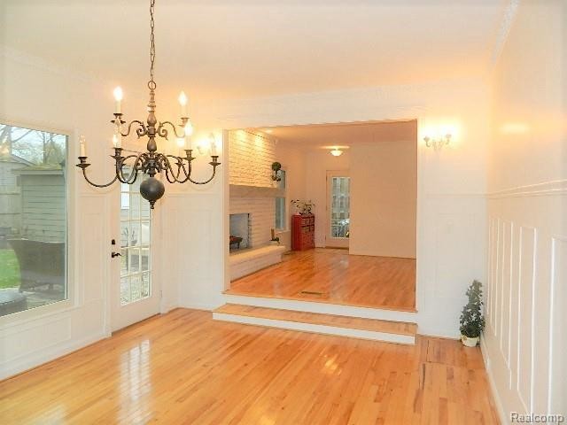 Building Photo - 3765 Woodview Ave
