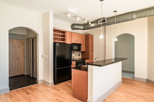 Foto del edificio - 1901 Post Oak Blvd