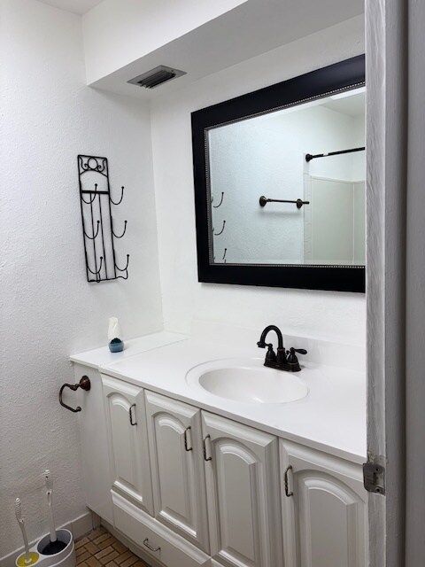 Foto del edificio - 4504 3rd St Cir W