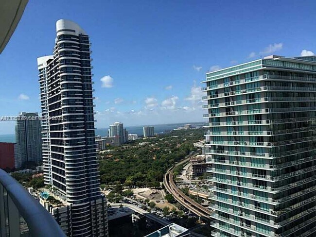 Foto del edificio - 1100 S Miami Ave