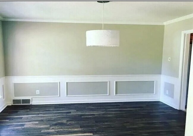 Foto del edificio - 1683 Cedarcrest Cove