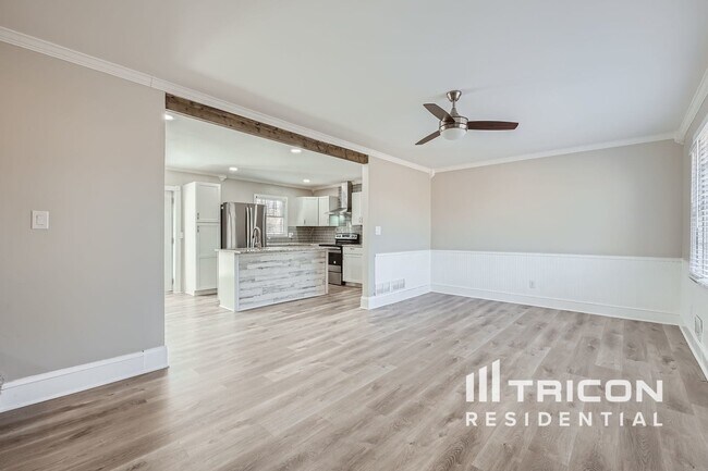 Foto del edificio - 5336 Orchard Pl