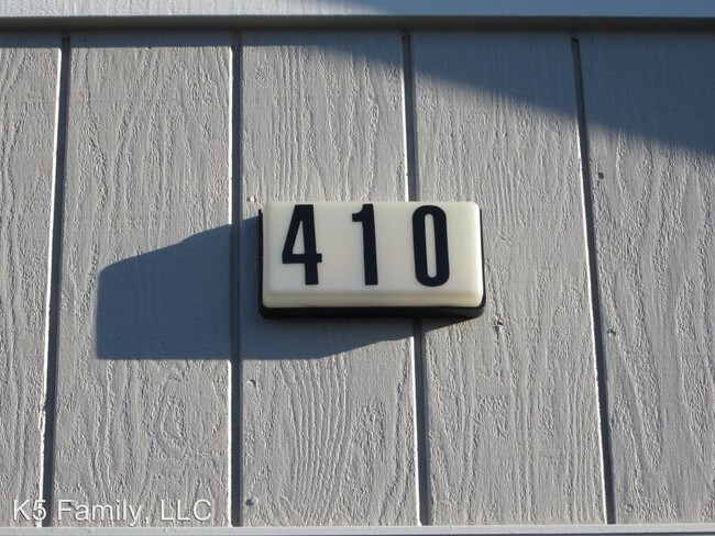 Building Photo - 3 br, 2 bath House - 410 Whitney Avenue