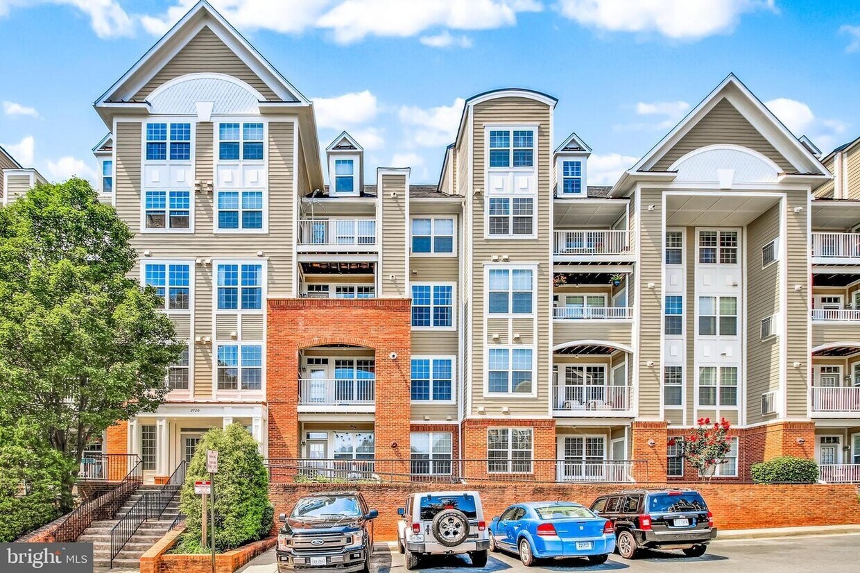 Building View - 2720 Bellforest Ct