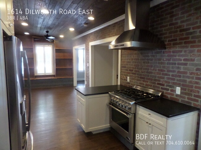 Foto del edificio - 1614 Dilworth Rd E